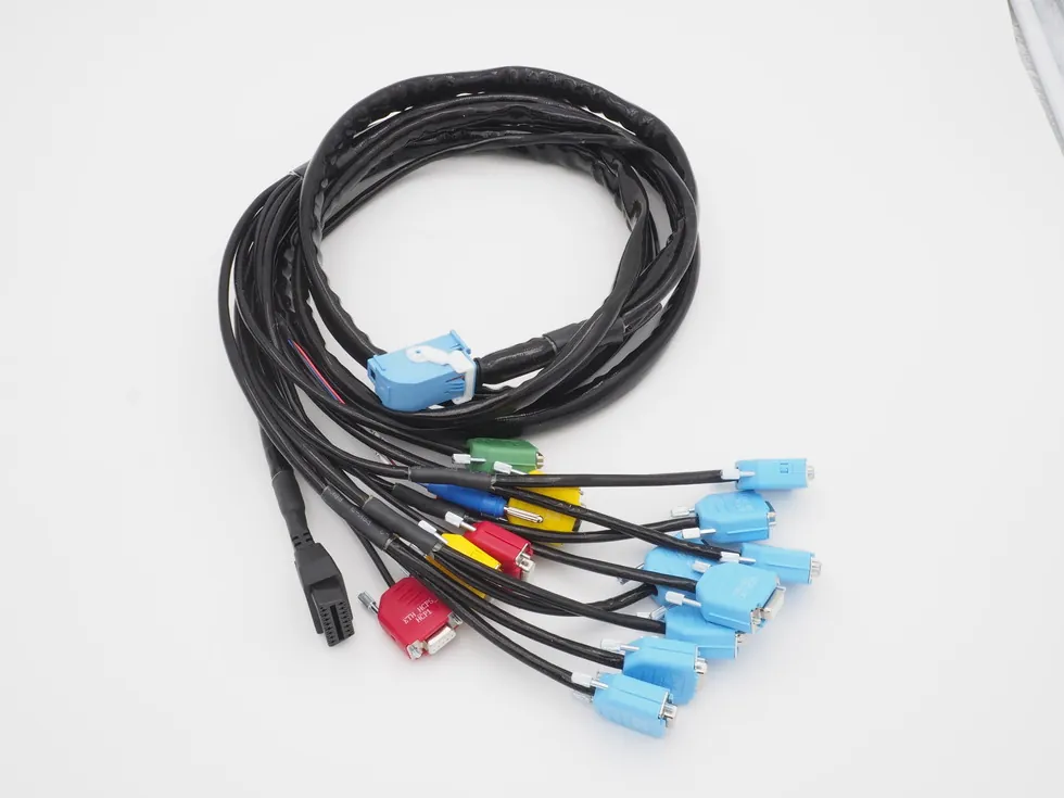Wiring harness for sensor read-out